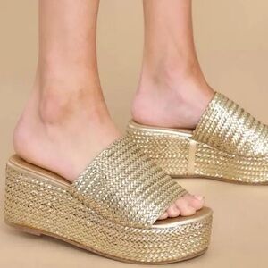 Beach by Matisse Women’s Peony Metallic Platform Wedge Sandals